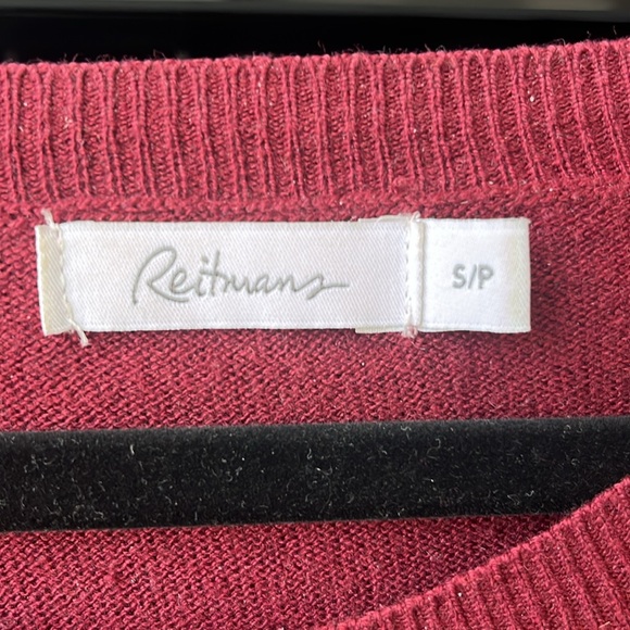 Reitmans sweater - Picture 2 of 3